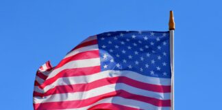 Dívida dos EUA ultrapassa os US$ 40 trilhões pela 1ª vez