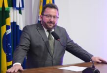Laudir Munaretto solicita revitalização de praça no Jardim Canaã I