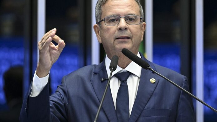 “Lulinha virou craque dos negócios”, diz Rogério Marinho_6a8ef0c312f25.jpeg