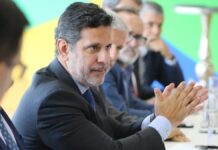 Ministro diz que bolsonarismo planejava “corte brutal” na Educação