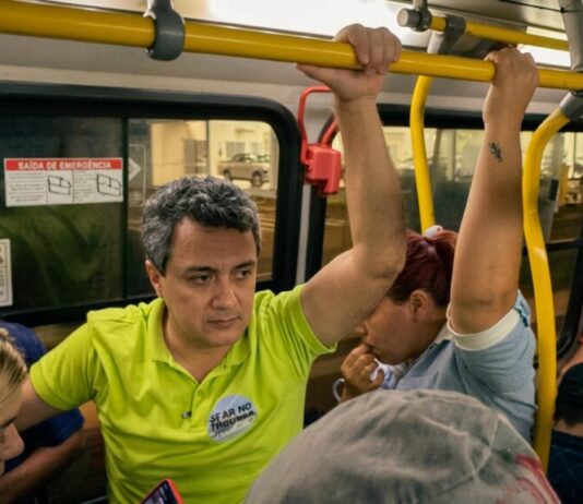 Ônibus velho fora das ruas, mas e o ar no busão? Landmark cobra resposta