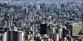 Pai é preso após tentar vender filho de 3 anos por R$ 10 para comprar drogas