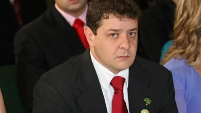 PGR pede que investigação contra Lulinha deixe o STF_6a872e3240920.jpeg
