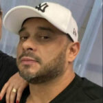 Suspeito de envolvimento no assassinato de jovem em garagem escondia munições e R$ 10 mil em espécie