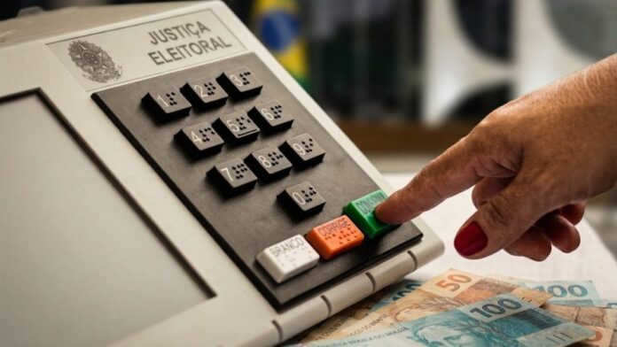 Uma falsa impressão de democracia_6a88592492fc5.jpeg